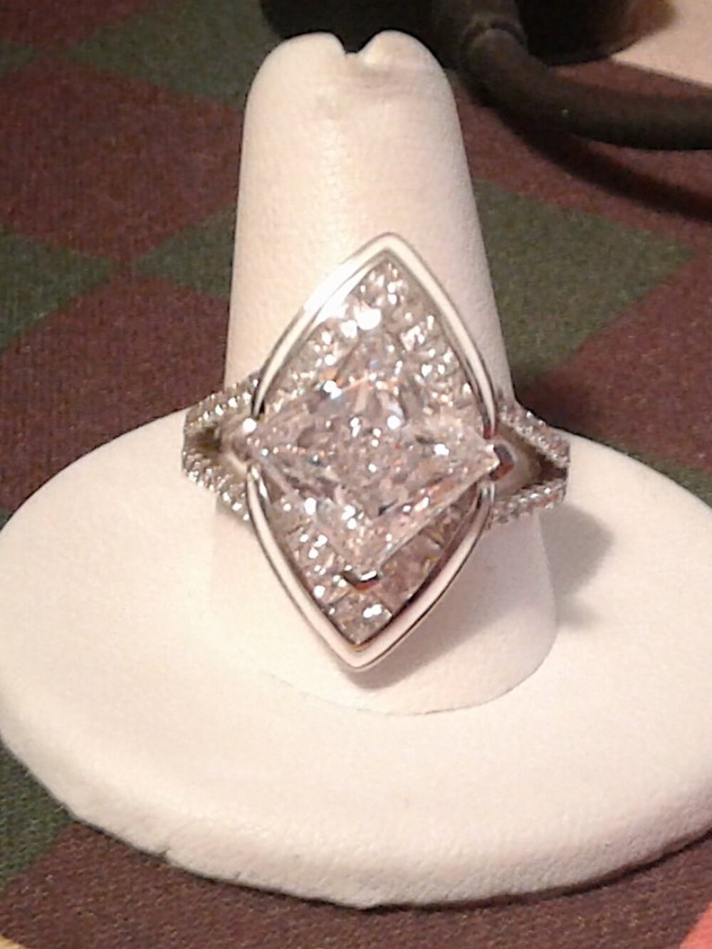 Bella Luce Platinum Plated Statement Ring 11.55ctw. Size 10